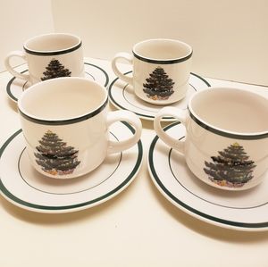 4 TOTALLY TODAY HOLLY TREE CHRISTMAS CUP & SAUCER SETS